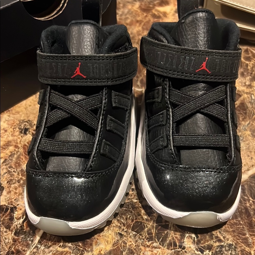 Jordan Black Sneakers with Velcro Strap and Padded Ankle
